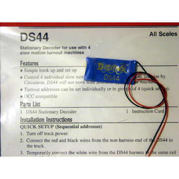 DS52 STATIONARY DECODER 2 TURNOUT Digitrax NIB 